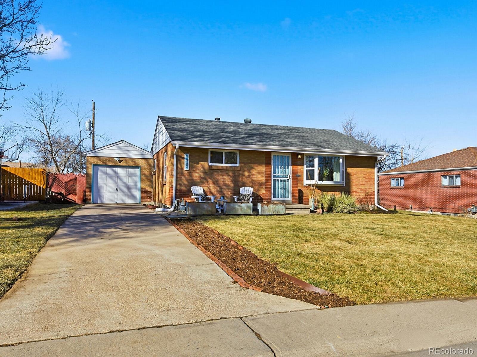 1447 S Xavier Street