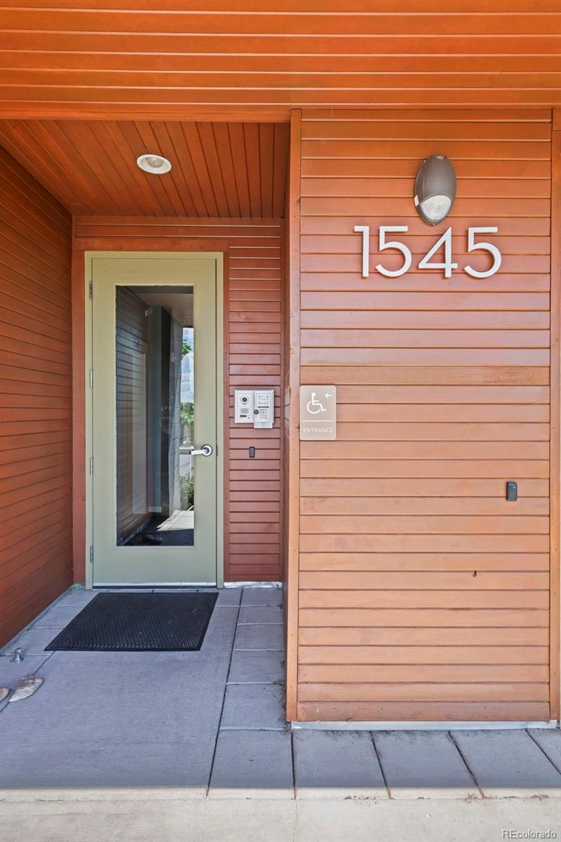 1545 Hecla Way 102