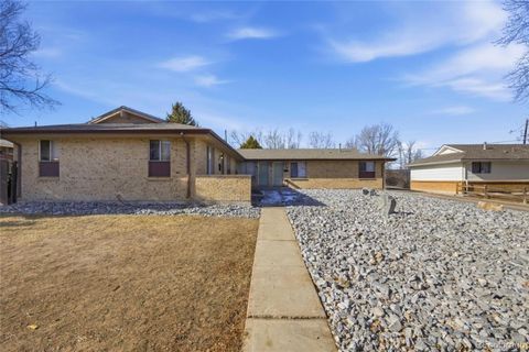 43 Lansing Street Aurora CO 80010