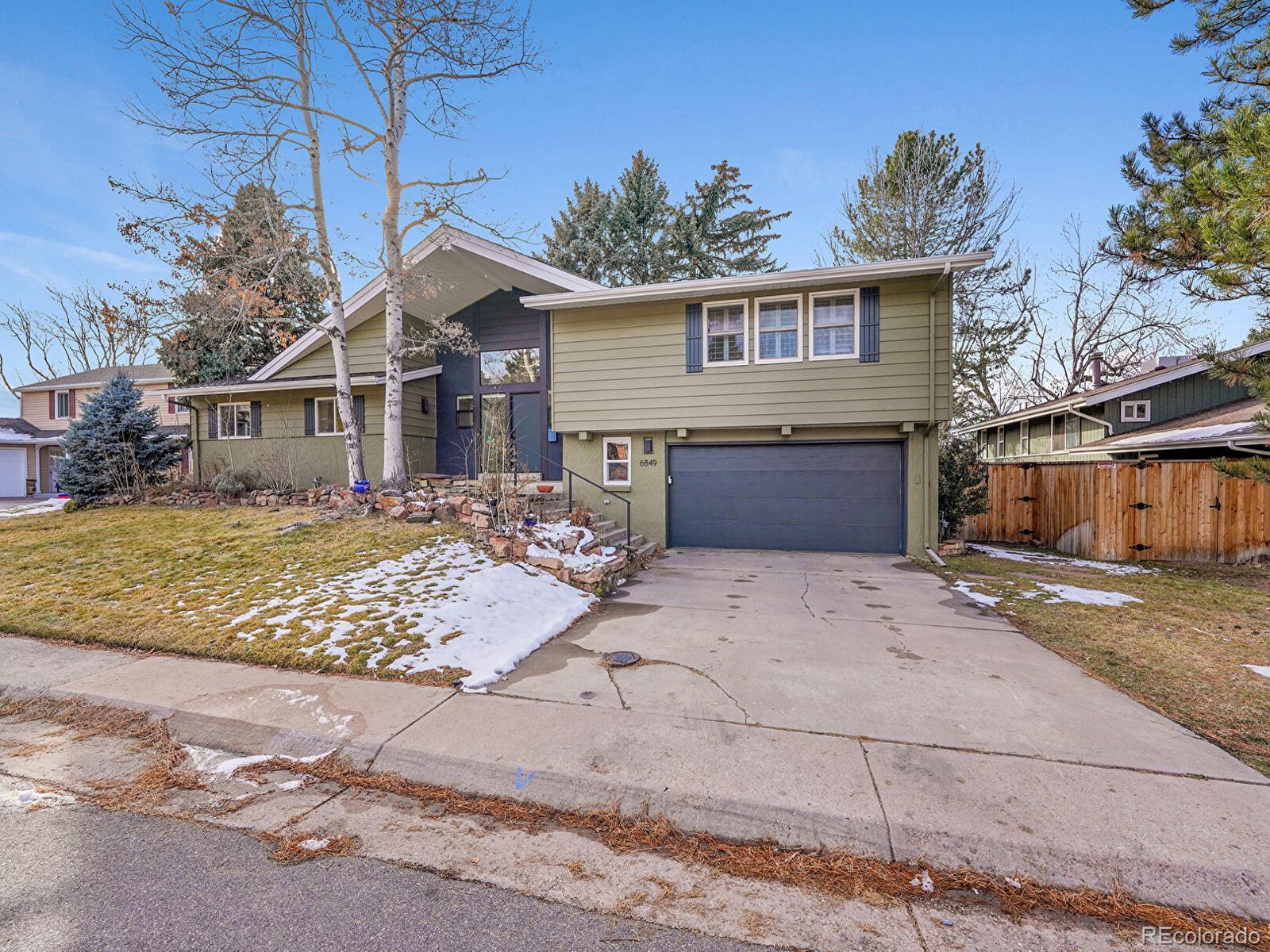 6849 S Elizabeth Circle