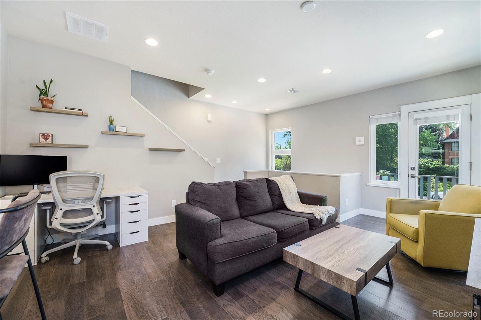 2726 Federal Boulevard 1