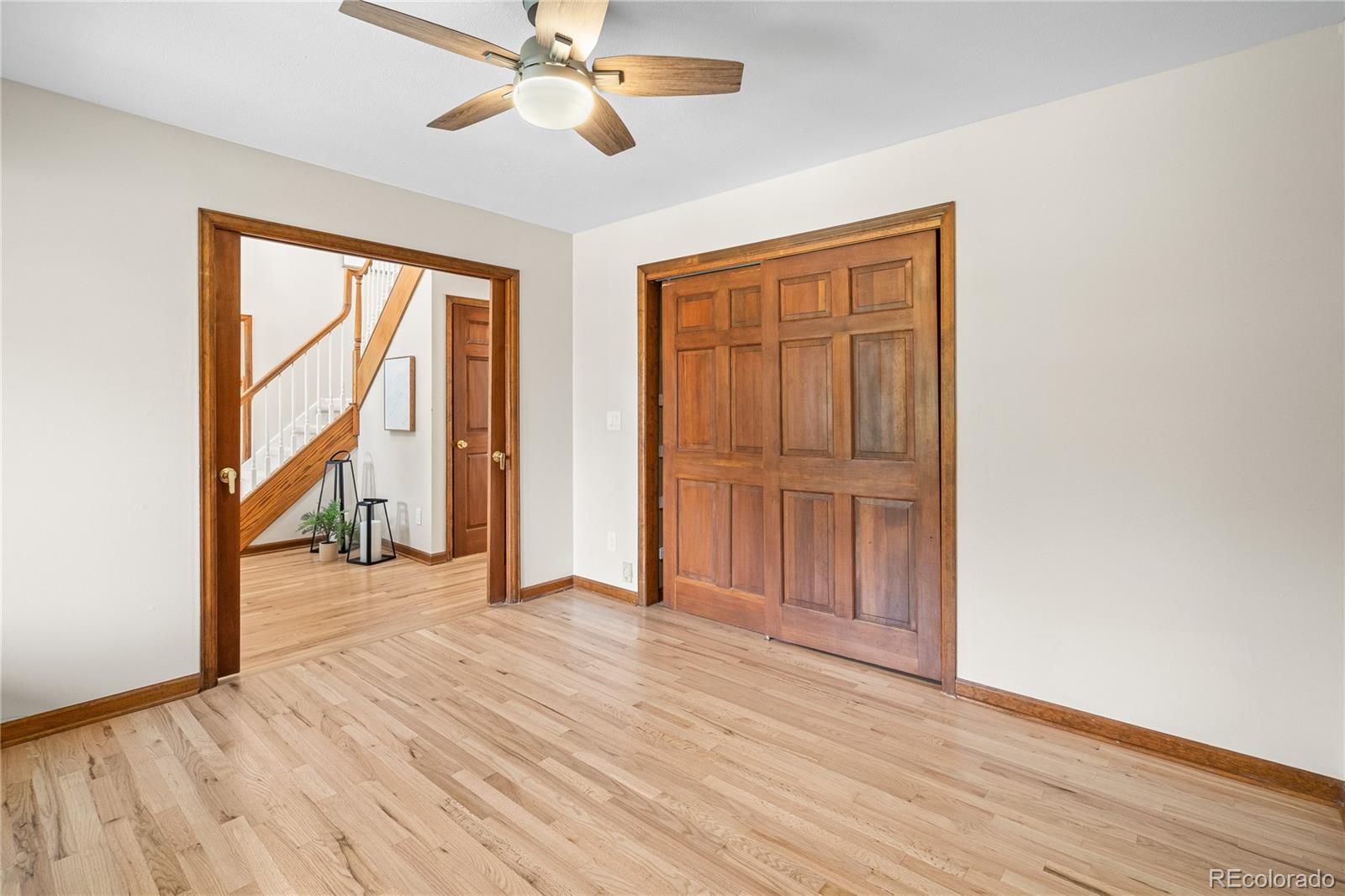6018 N Villard Court