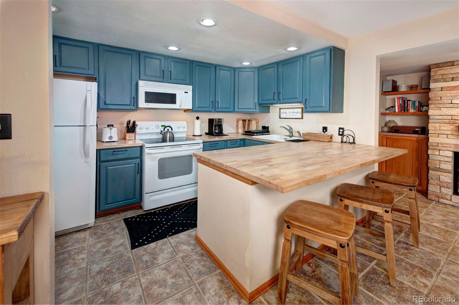 393 Wild Irishman Road 1052