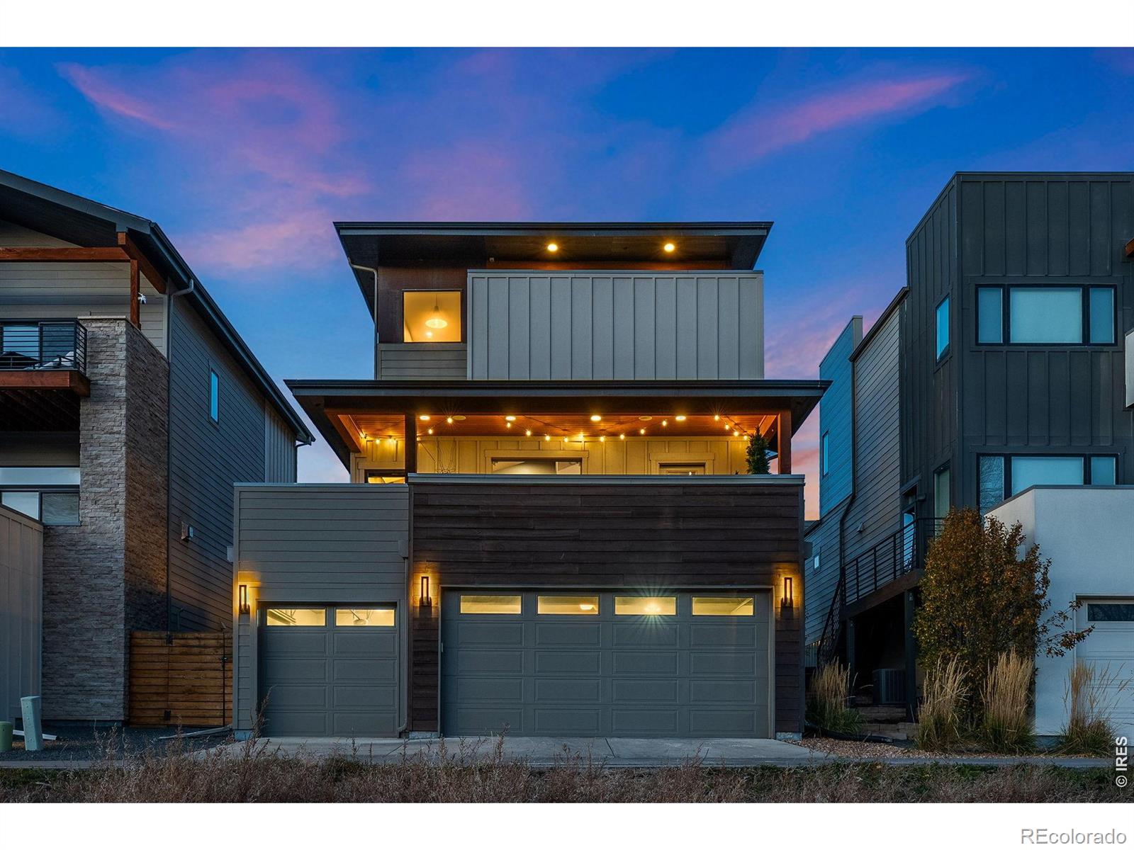 345 Pascal Street