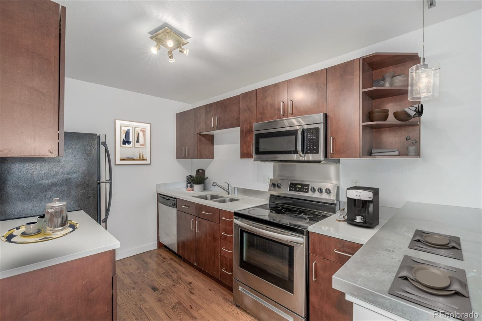 1245 Columbine Street 306