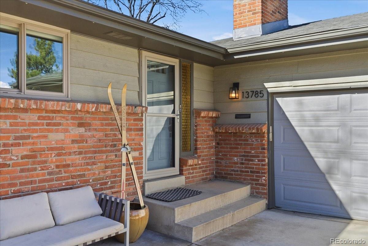 13785 W Alaska Place