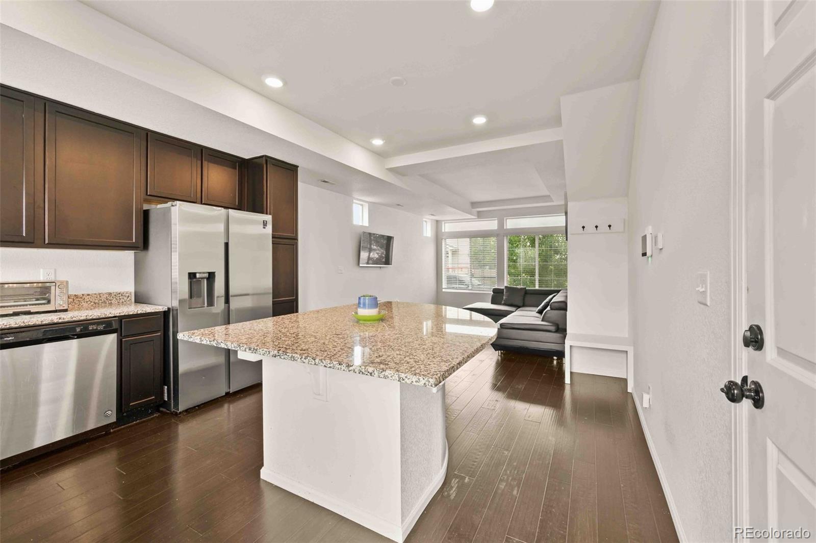 10071 Yampa Court, Commerce City, CO, 80022 3 10071 Yampa Court