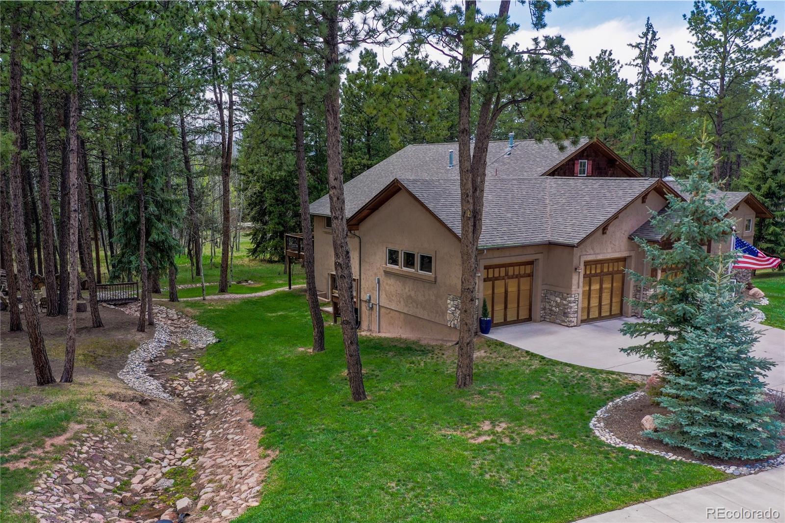 1230 Cottontail Trail
