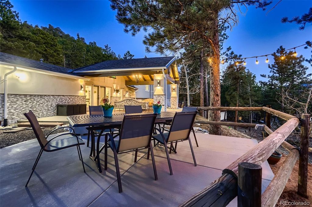 Photo of 11848 Begole Circle, Golden, CO 80403 (MLS # 2059253)