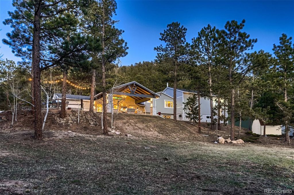 Photo of 11848 Begole Circle, Golden, CO 80403 (MLS # 2059253)
