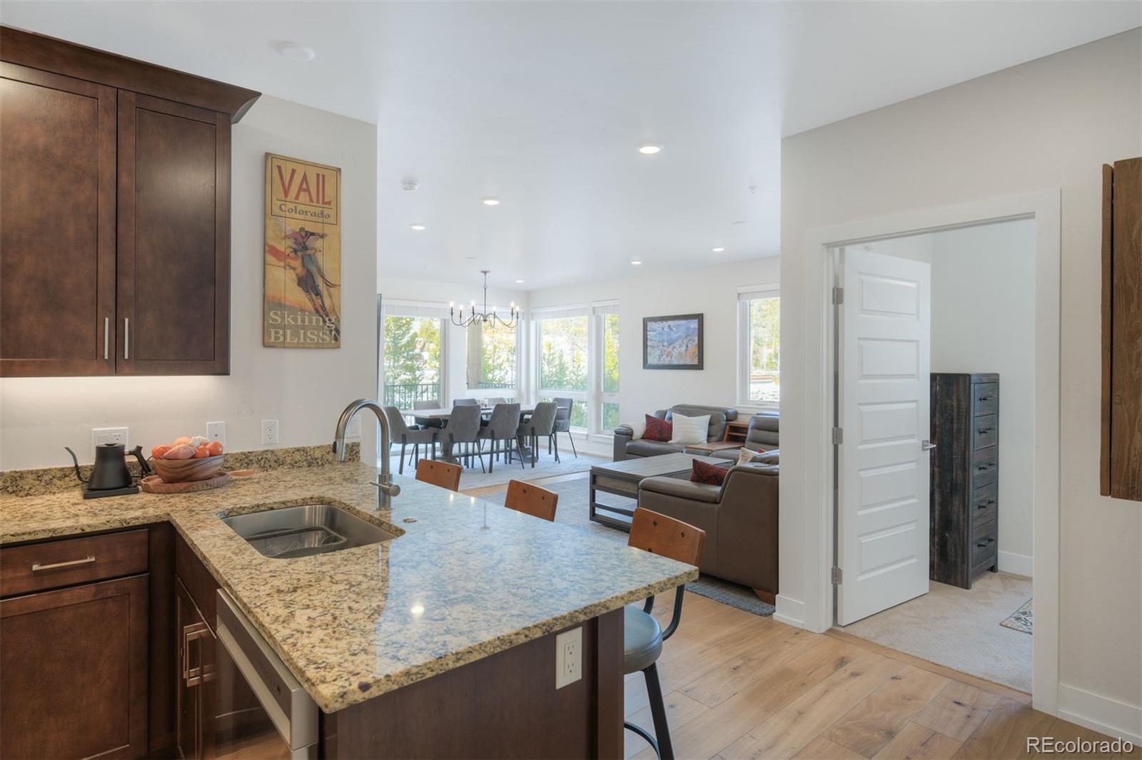 111 Clearwater Way 204