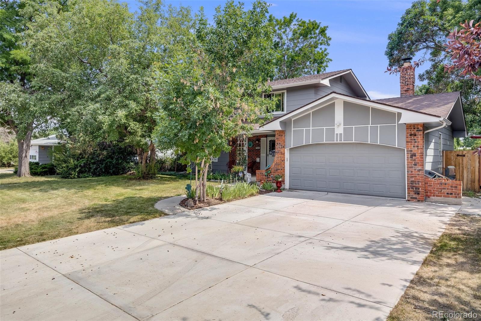 9222 W Kentucky Place