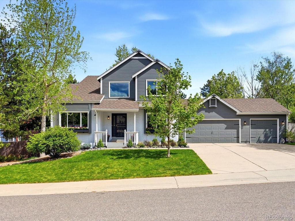 Photo of 8016 S Vine Way, Centennial, CO 80122 (MLS # 3090830)