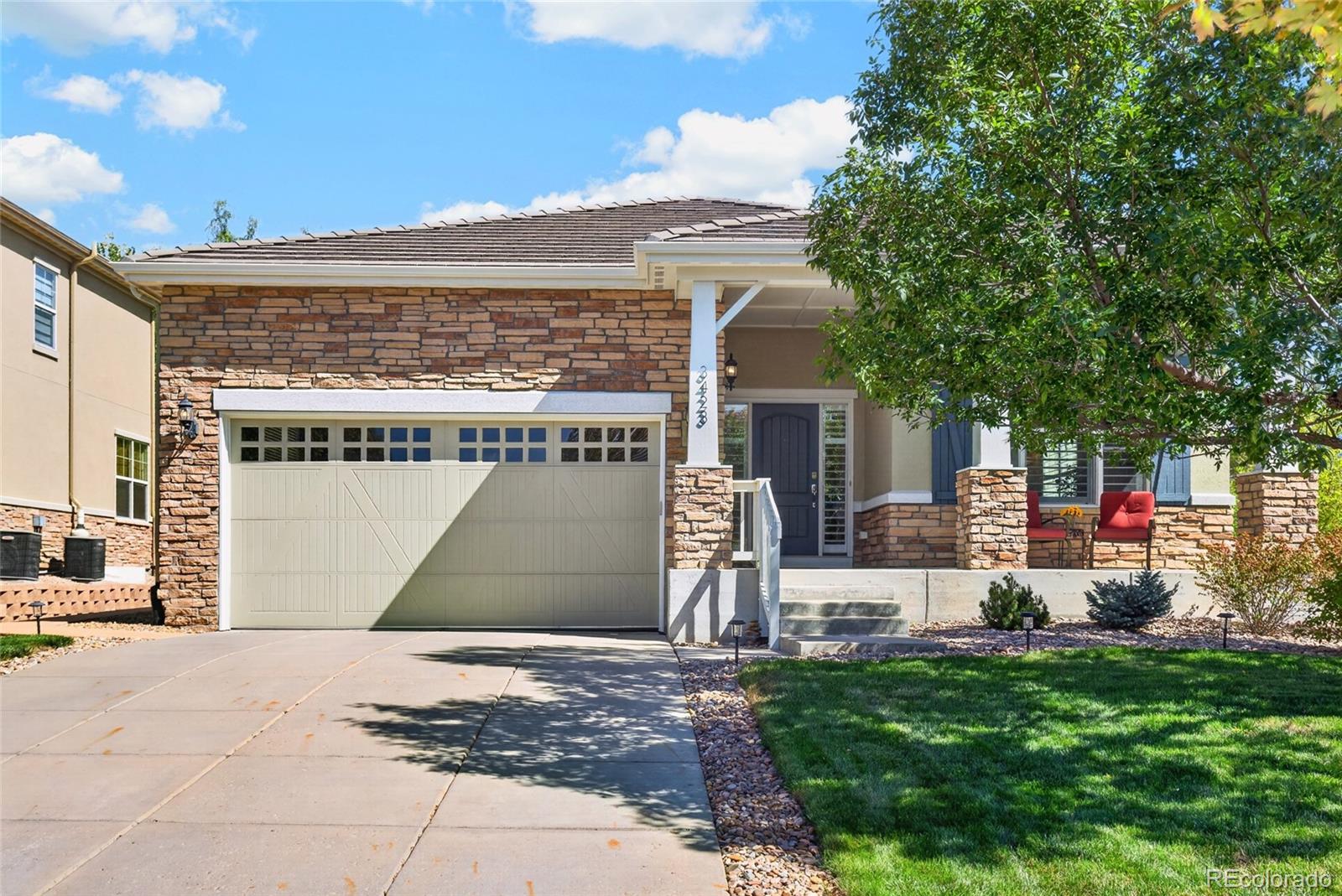 3423 Vestal Loop