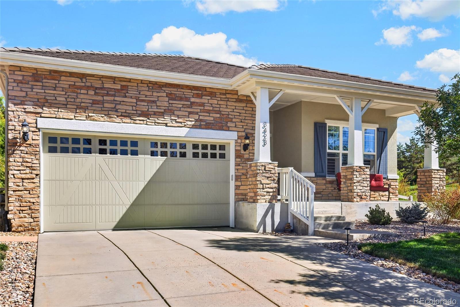3423 Vestal Loop