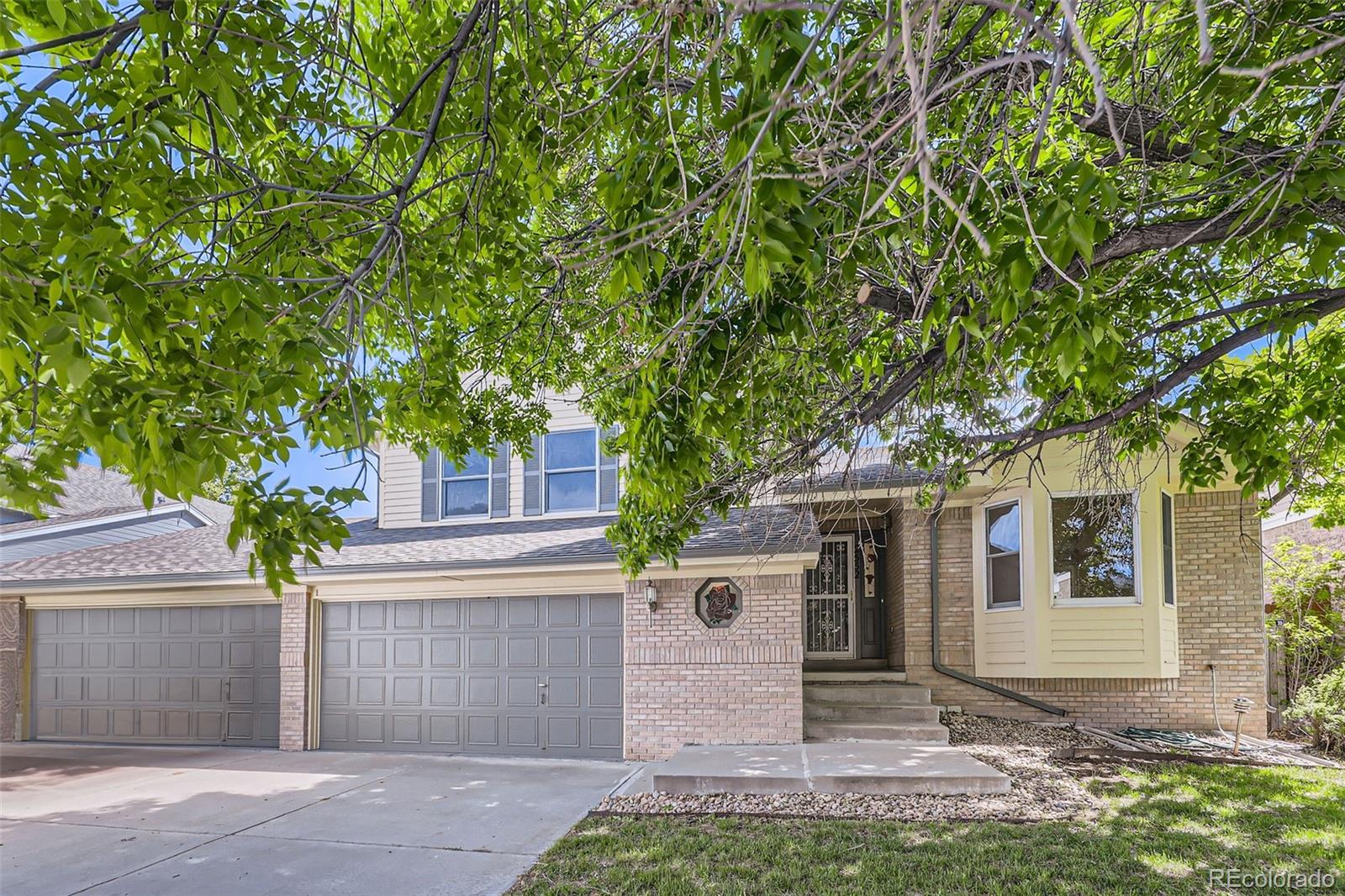 2552 E 126th Way
