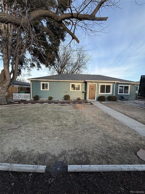 Photo of 1084 Vaugh Street, Aurora, CO 80011 (MLS # 4375814)