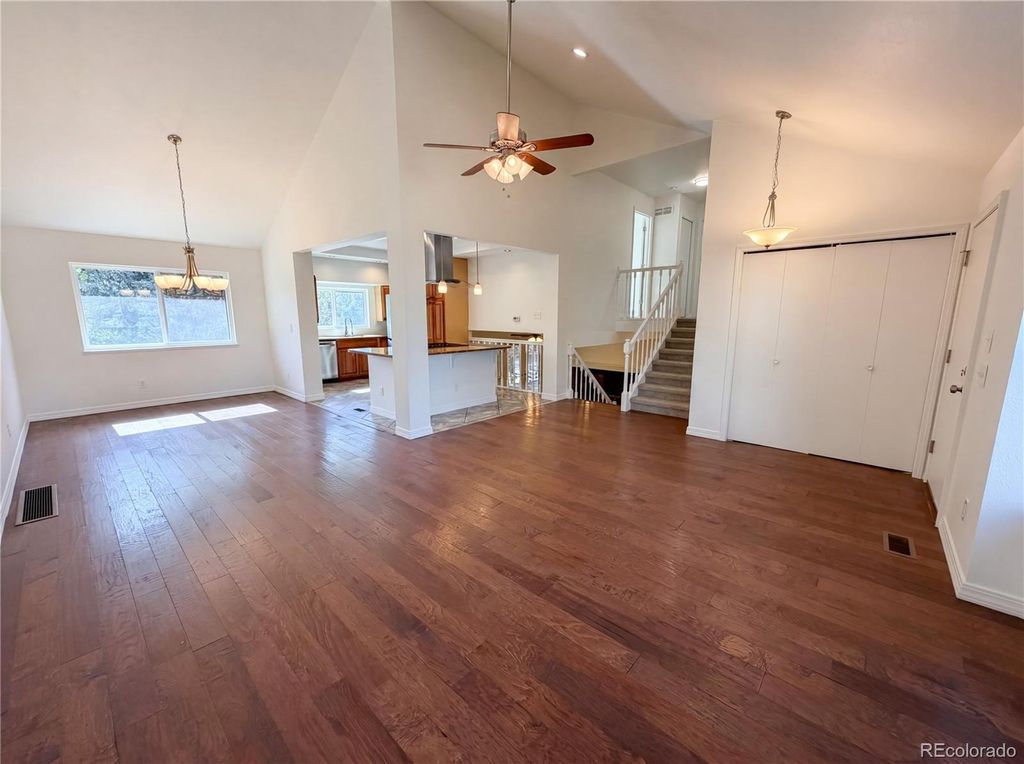 Photo of 10330 E Weaver Place, Englewood, CO 80111 (MLS # 4909631)