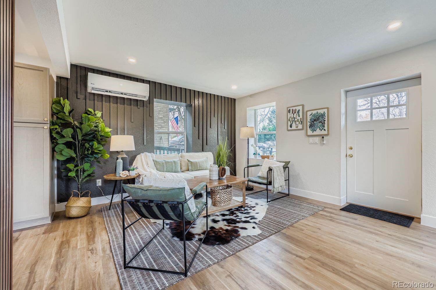 1551 S Univeristy Boulevard