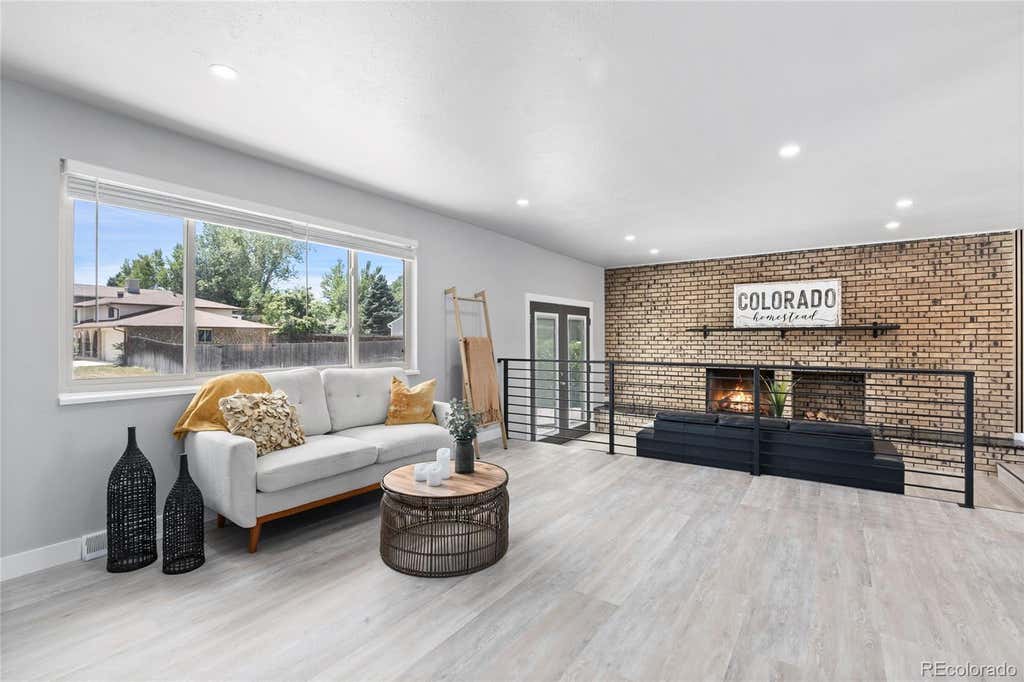 Photo of 9457 W Arizona Avenue, Lakewood, CO 80232 (MLS # 3640994)