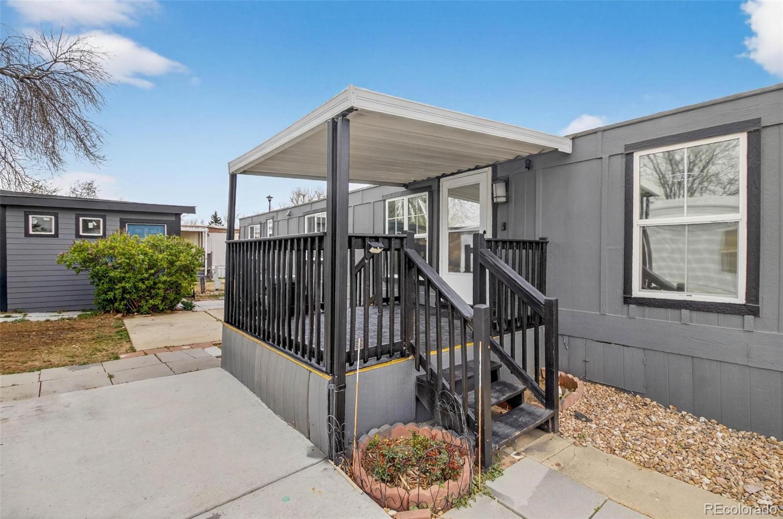 2885 E Midway Boulevard