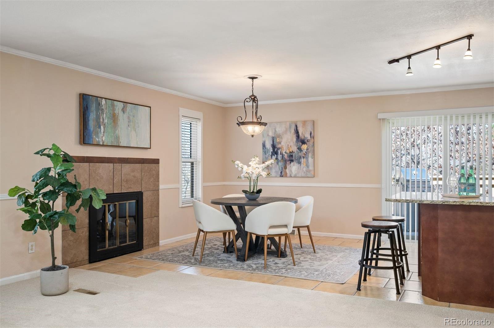 4933 W Radcliff Avenue