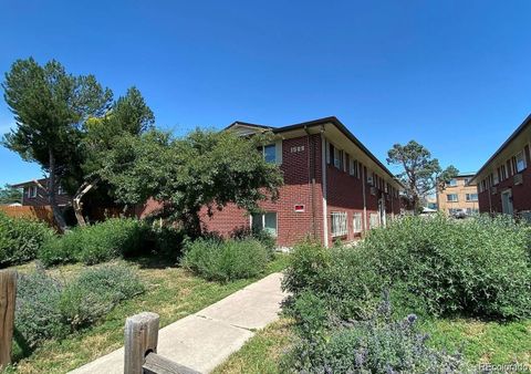 1588 Macon Street Aurora CO 80010