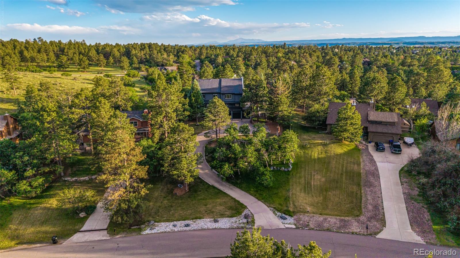 8286 Lightening View Drive