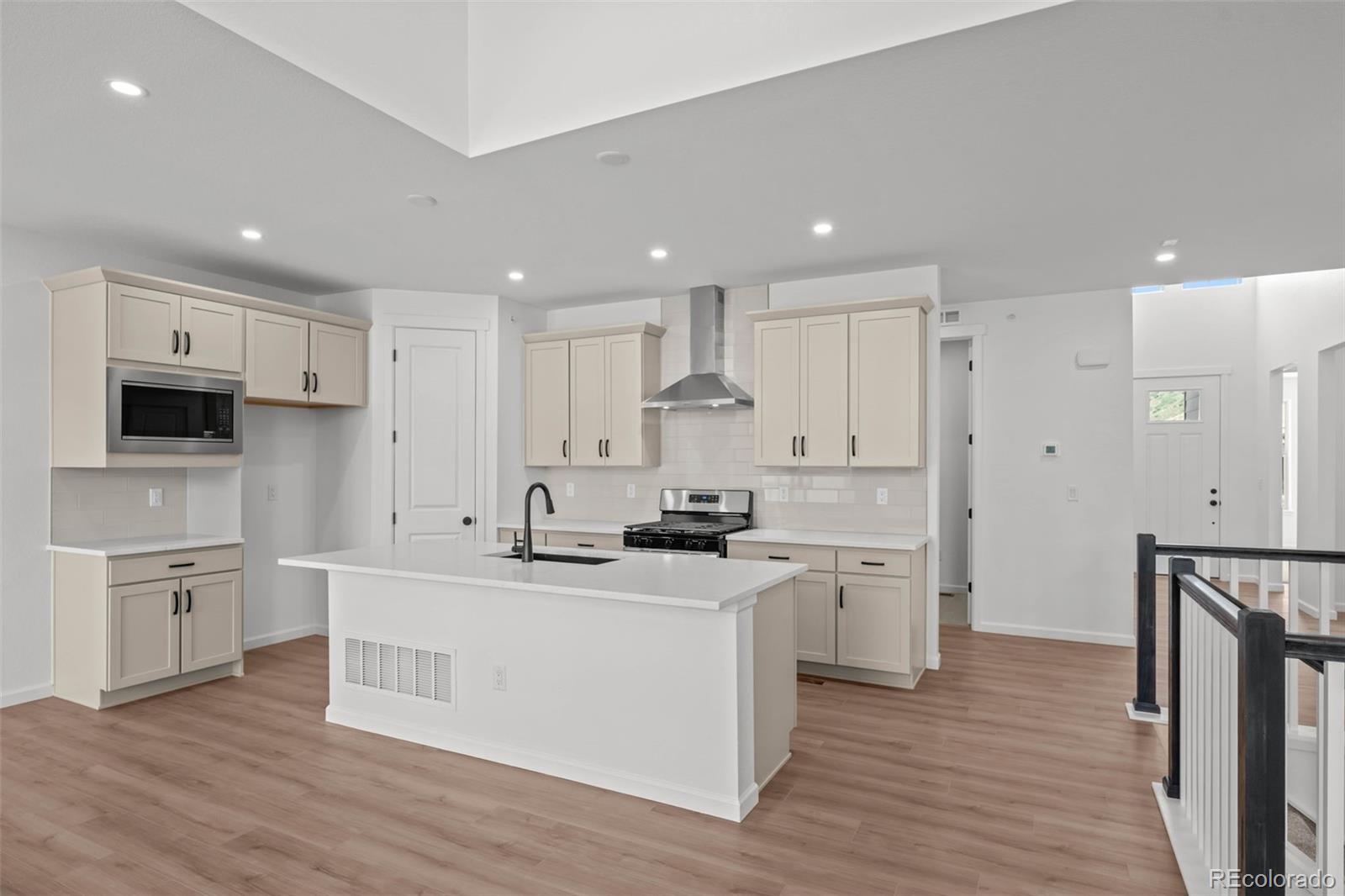 11341 W Alder Drive