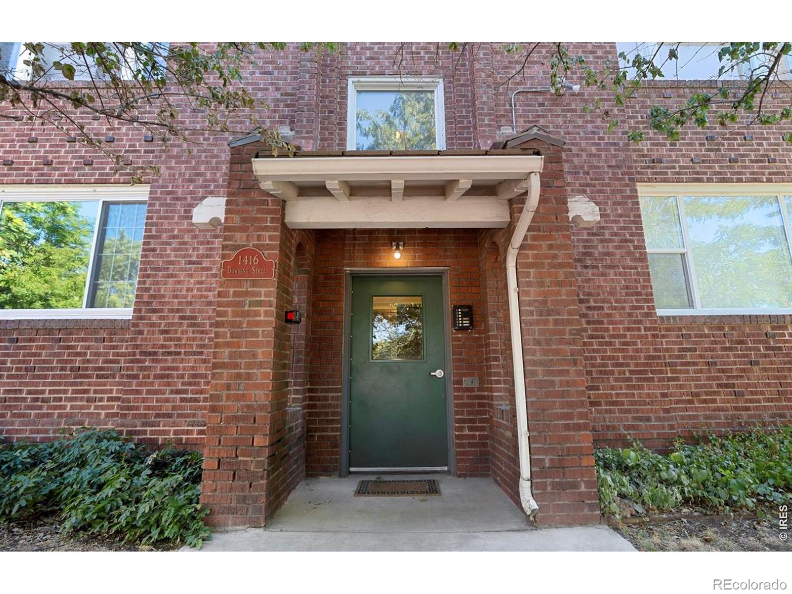 1416 N Downing Street 2