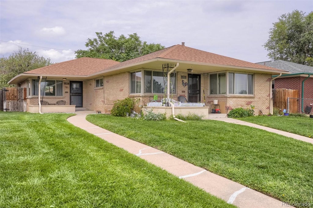 Photo of 3641 Forest ST, Denver, CO 80207 (MLS # 9927823)