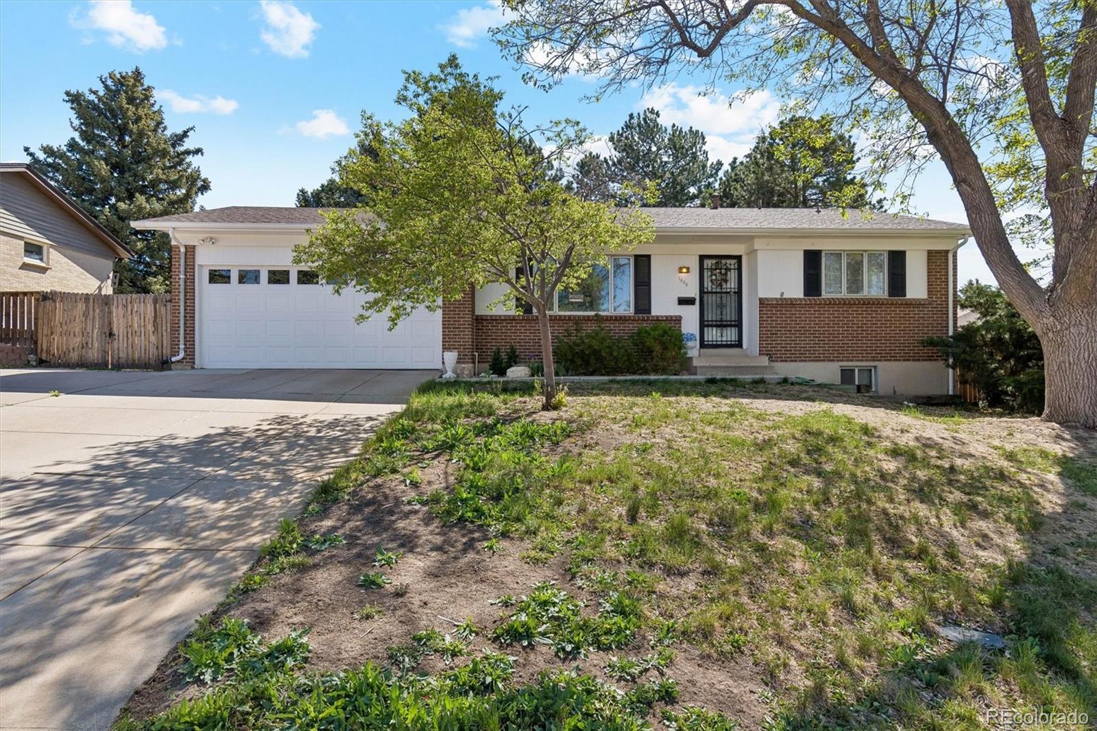 1856 S Urban Way