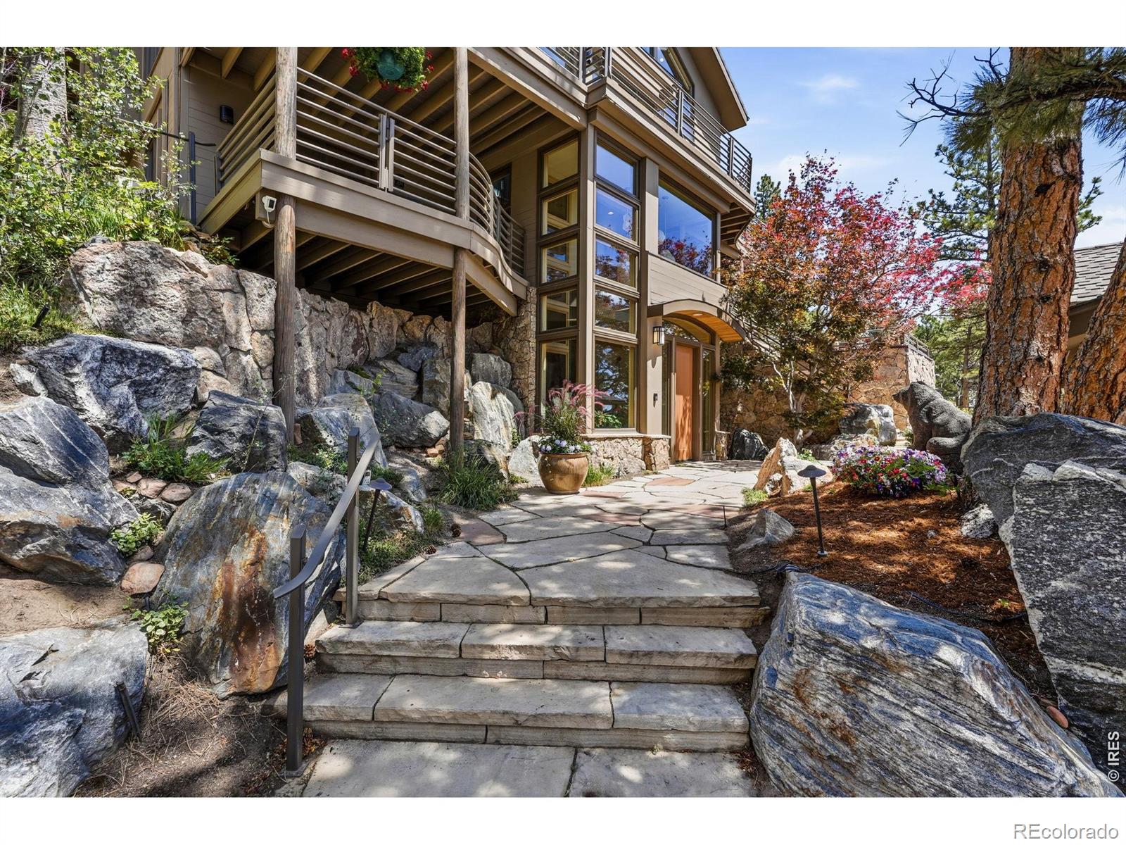 2881 N Lakeridge Trail