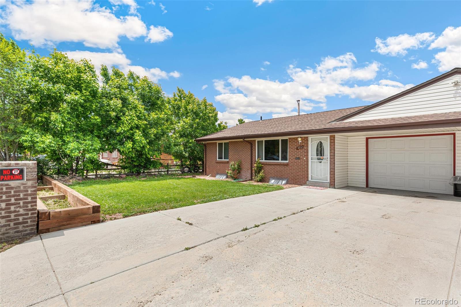 5645 W 5th Avenue 5645 & 5655