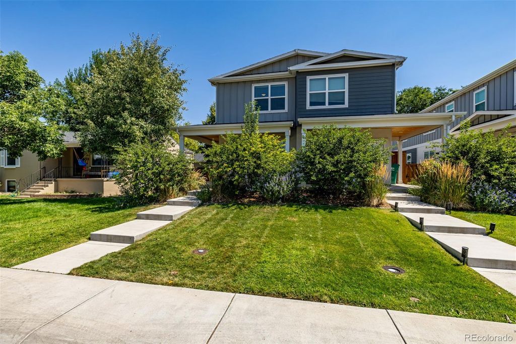 Photo of 2858 S Delaware Street, Englewood, CO 80110 (MLS # 7645723)