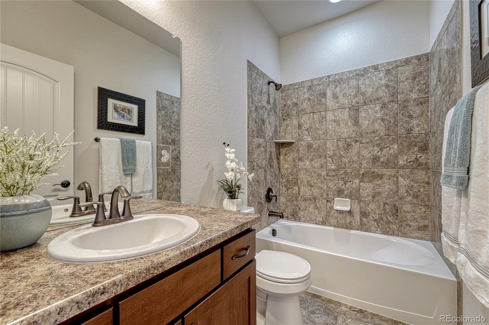 11940 Barrentine Loop, Parker, CO, 80138 4 11940 Barrentine Loop