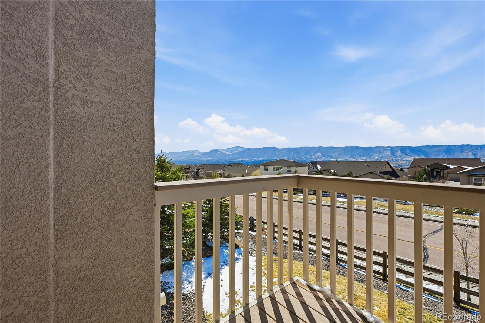 15962 Midland Valley Way