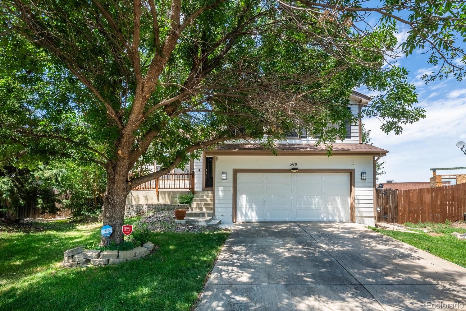 389 N 18th Court