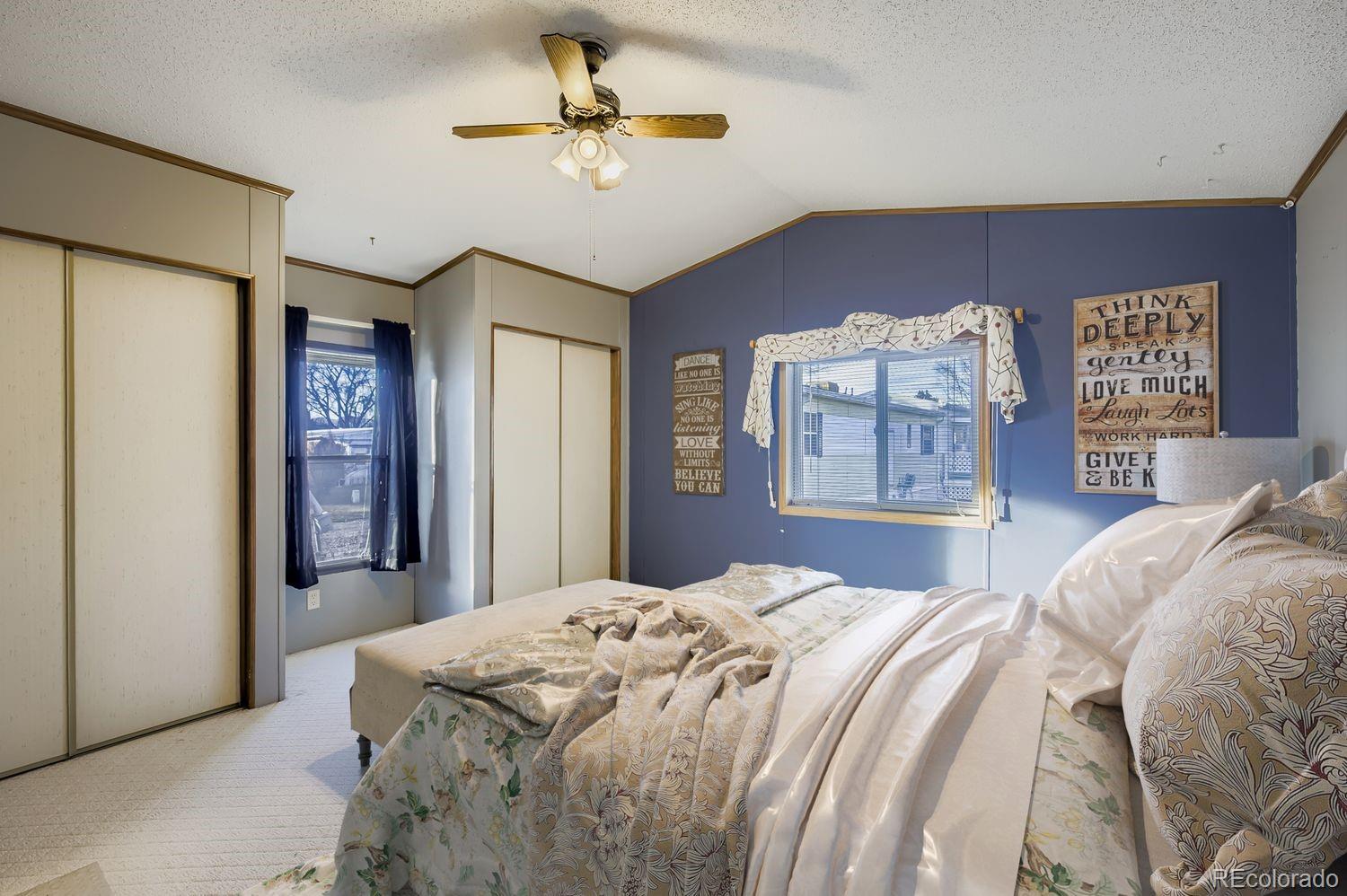 1601 N College Avenue N