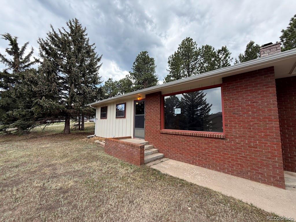 1013 Lexington Lane