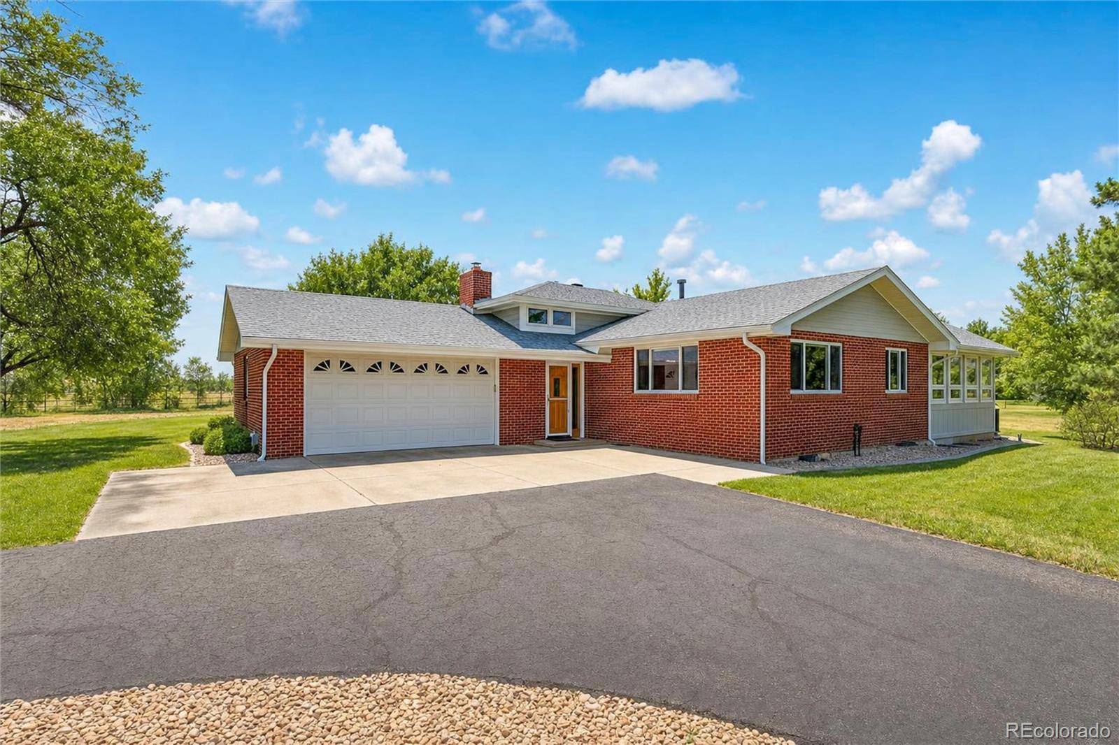 9748 Majestic Road