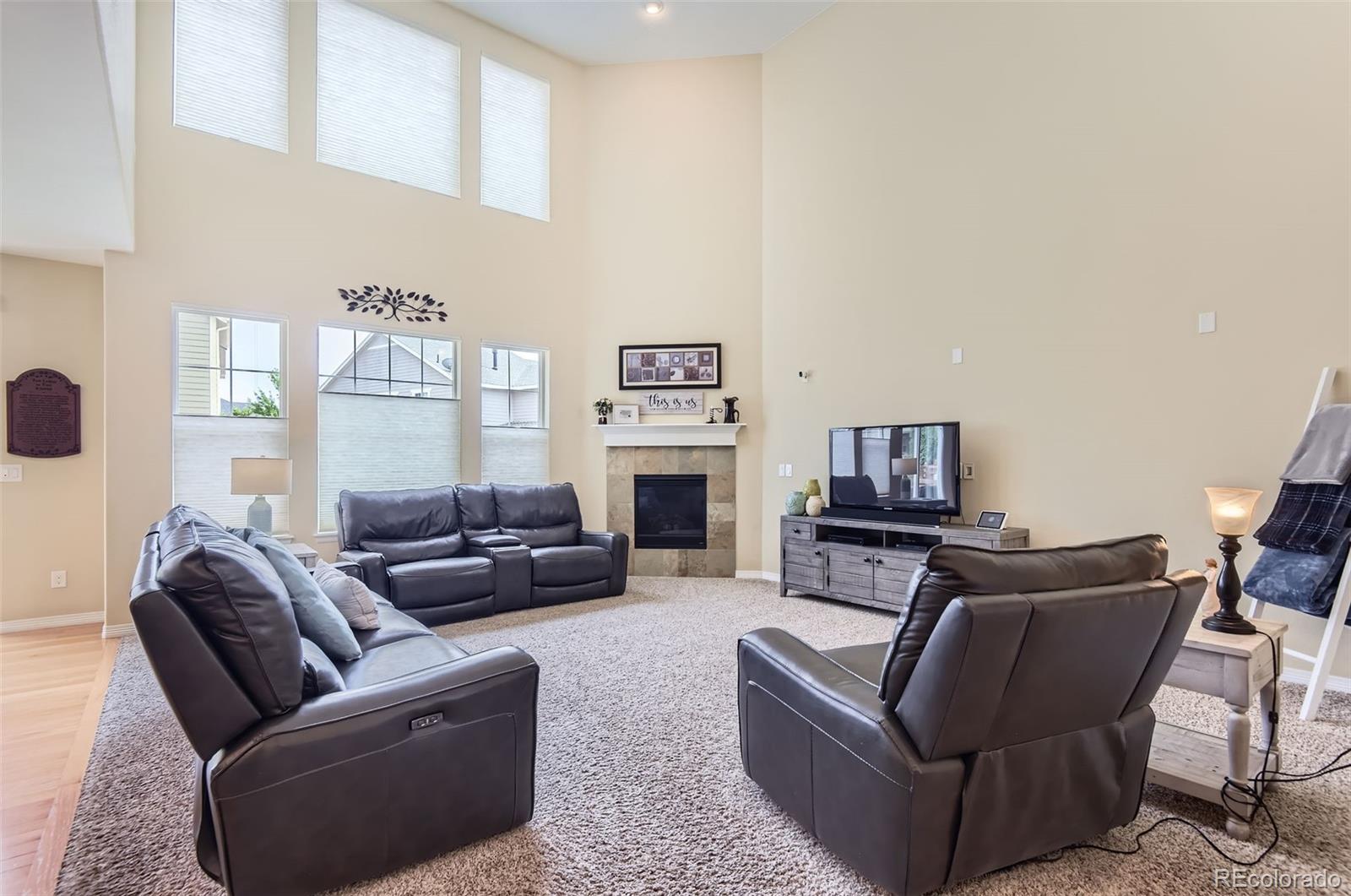 22808 E Saratoga Place