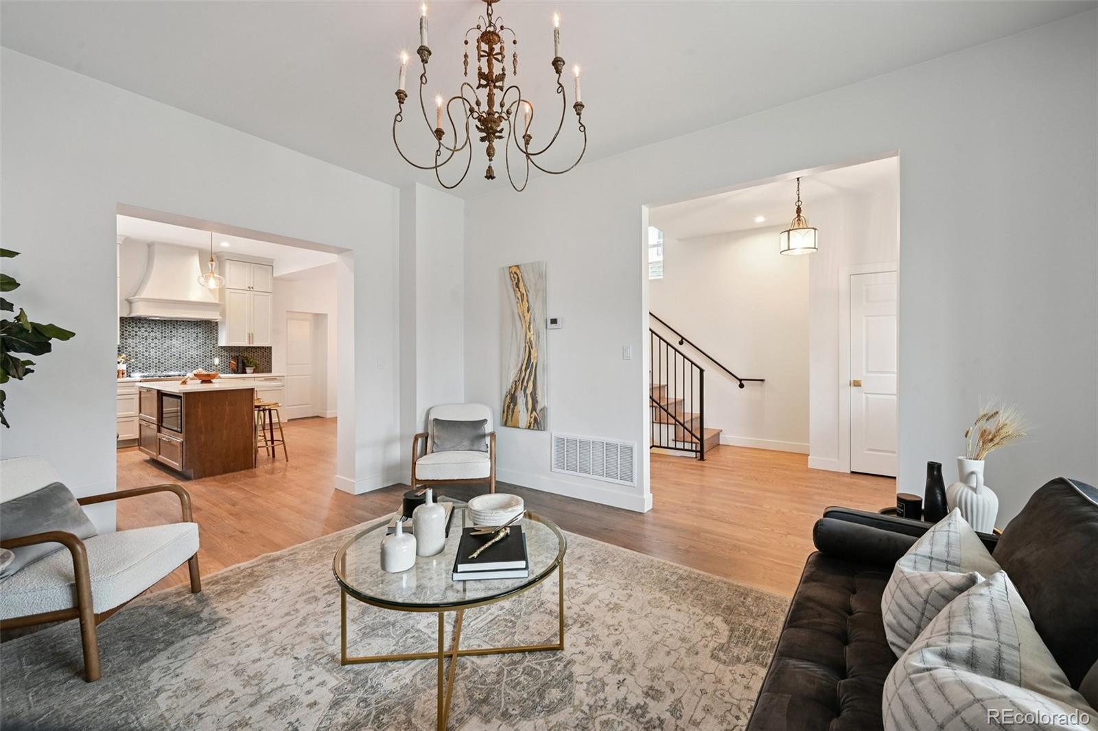 2831 N Gaylord Street