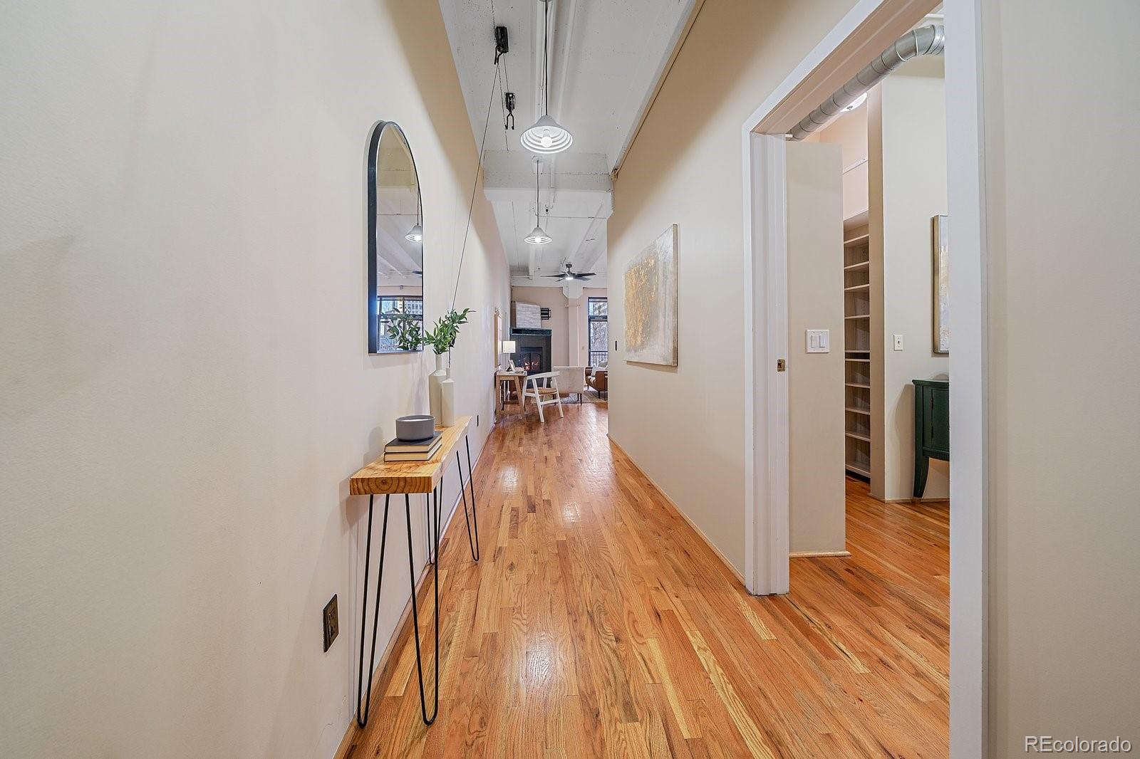 1800 Lawrence Street 308