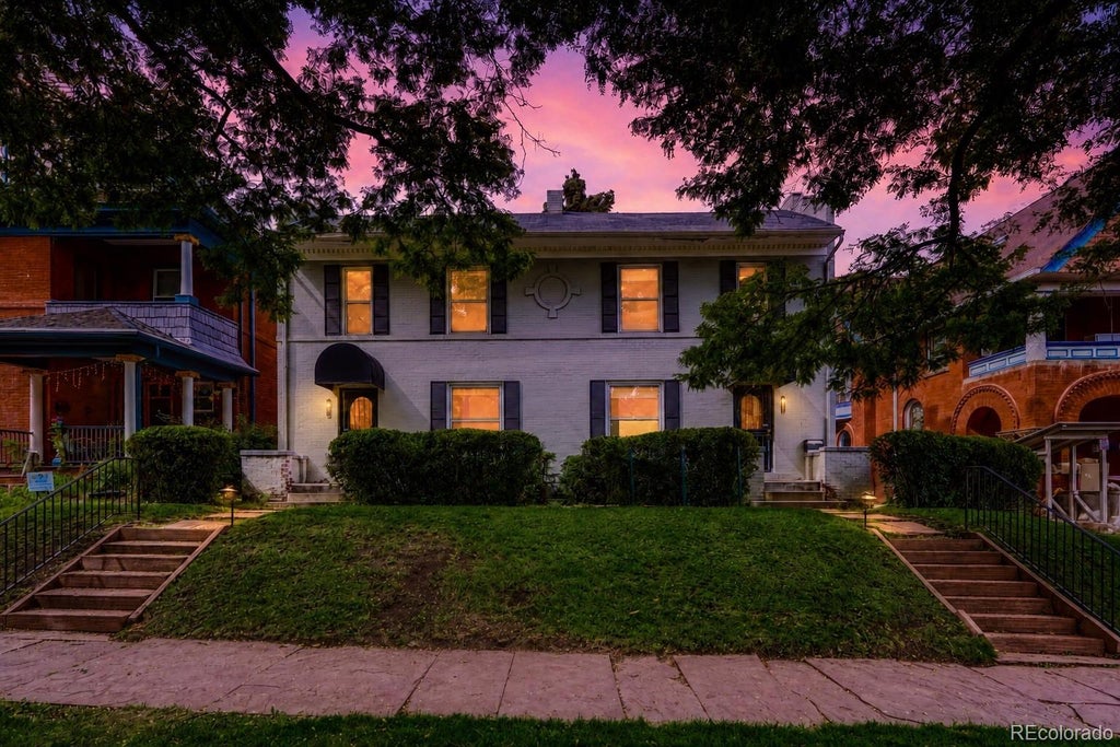 Photo of 1333 Vine Street, Denver, CO 80206 (MLS # 9003182)