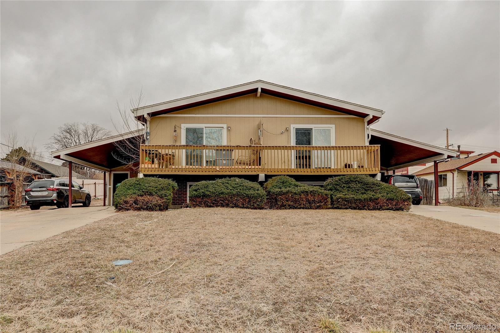 845 Van Gordon Street