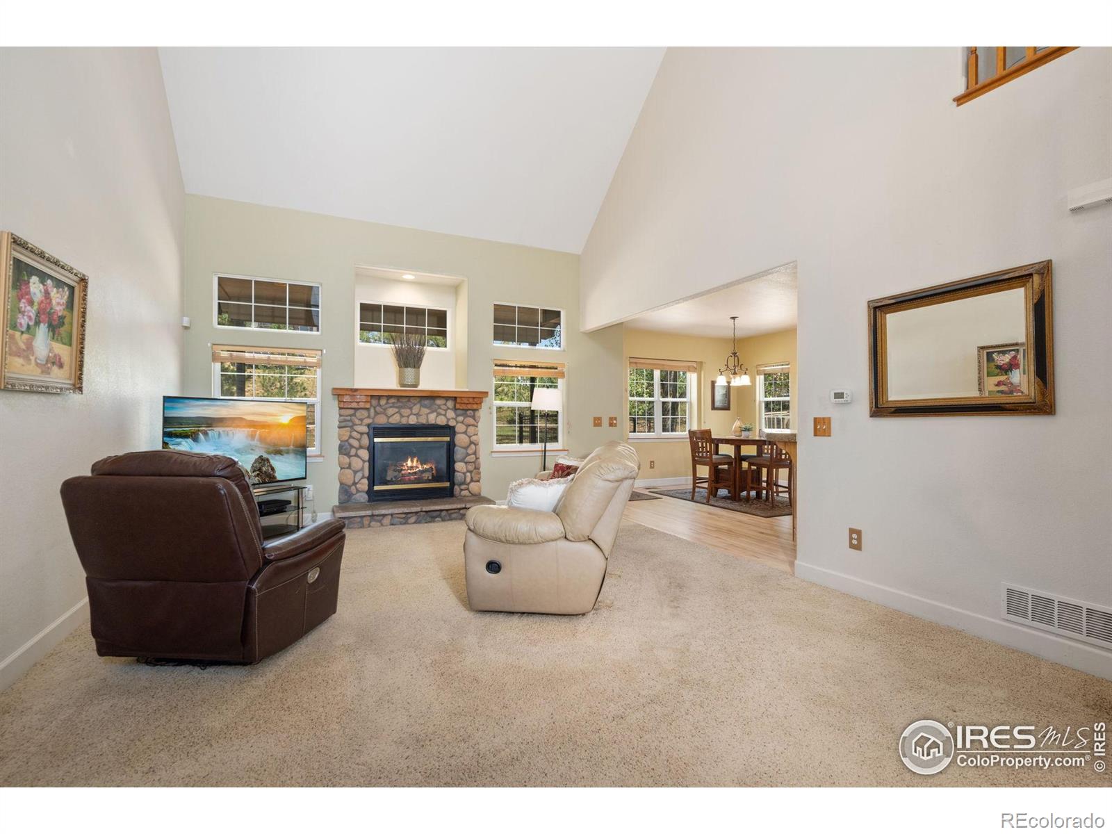 3244 Huckleberry Way