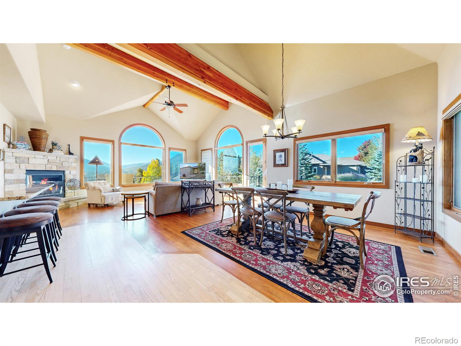 402 Overlook Court