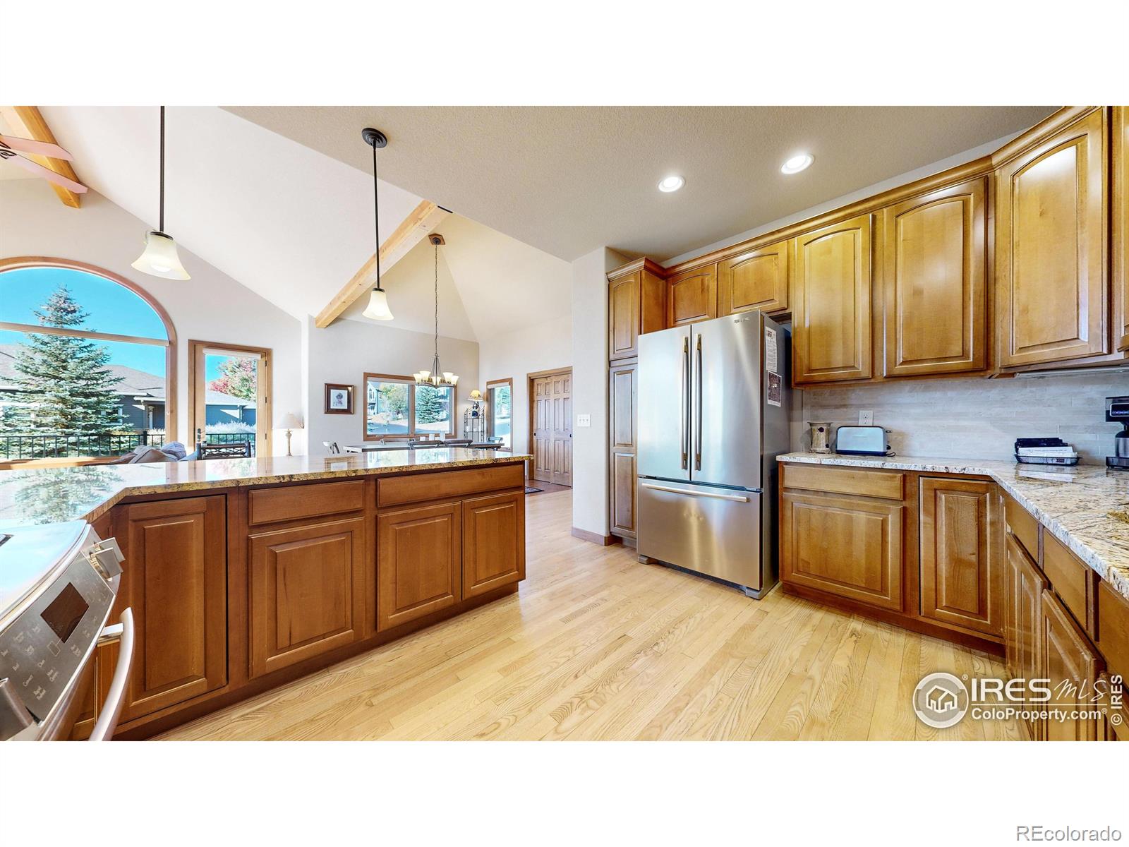 402 Overlook Court
