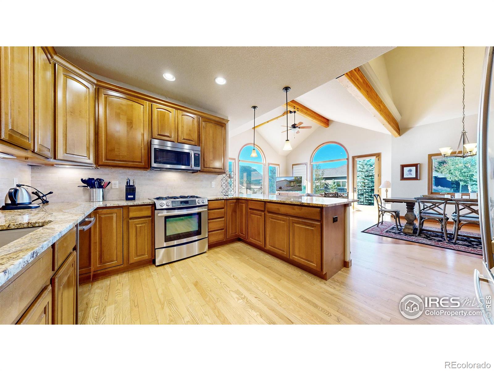 402 Overlook Court
